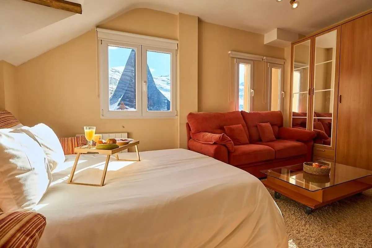 Cozy Loft Sierra Nevada Apartment Monachil